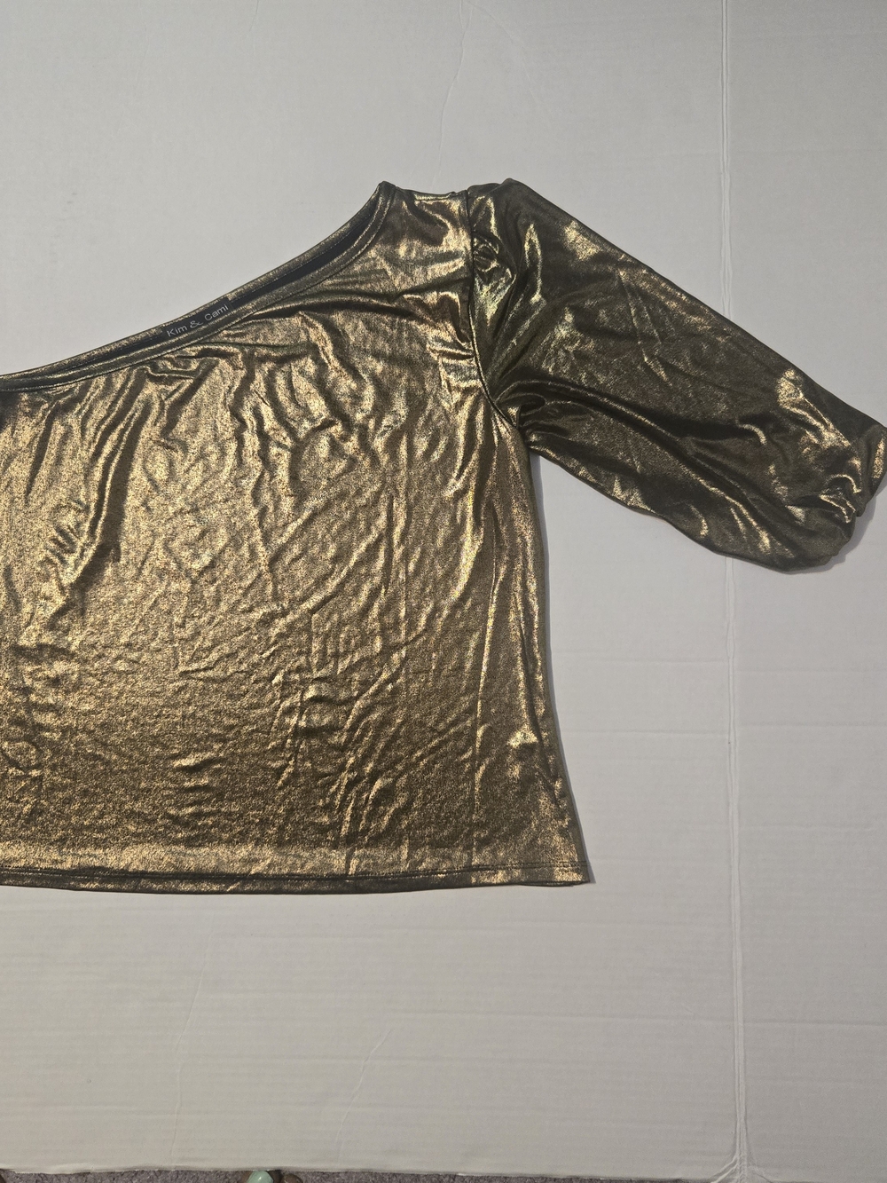 Kim & Cami Metallic Gold Boatneck Top with Puff Sleeve